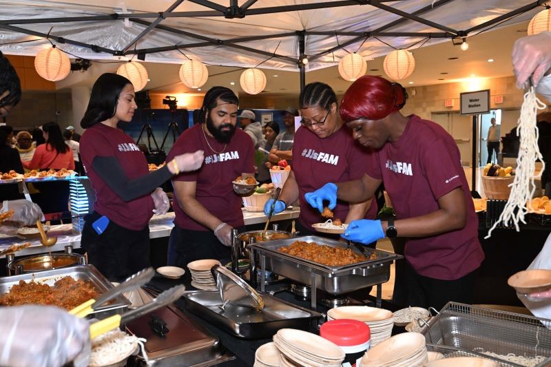 The JJs staff prepping dishes