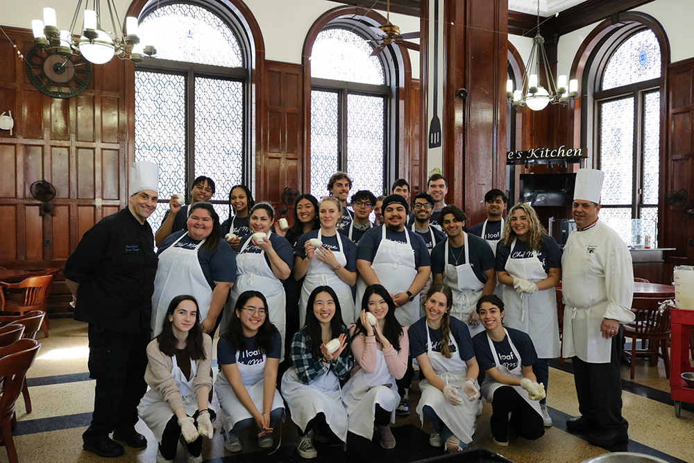 The class, including Chef Mike and Chef Don, posing for a picture