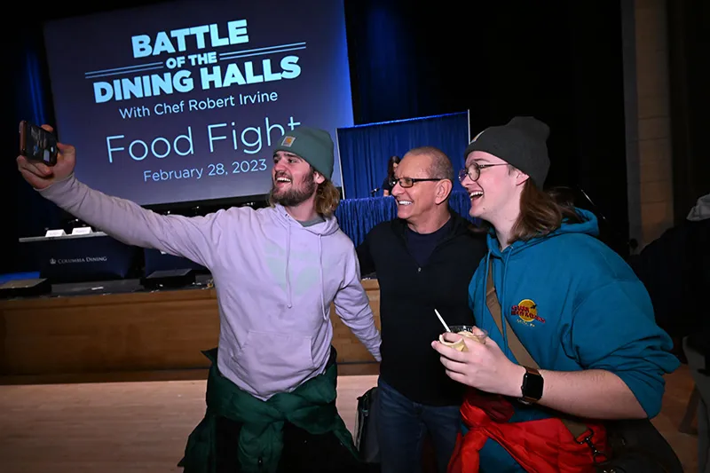 Students taking a selfie with Chef Irvine
