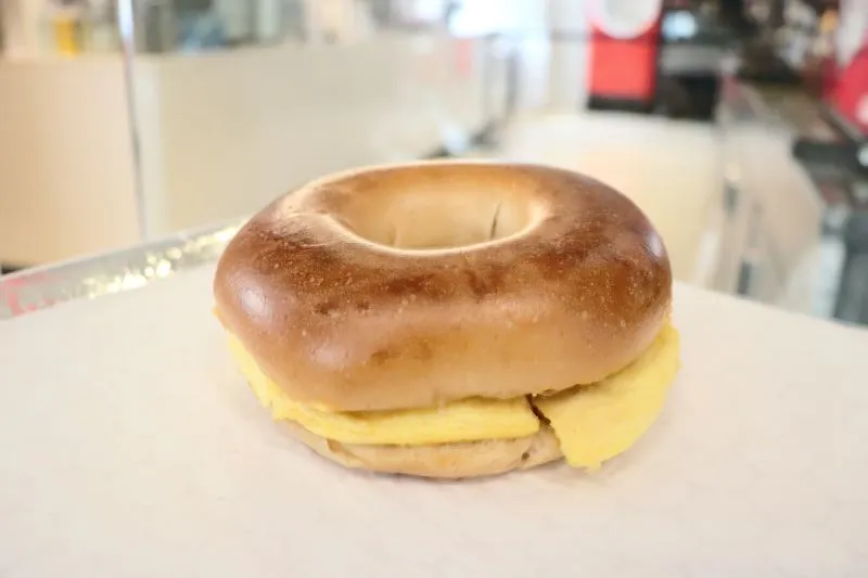Egg sandwich on bagel