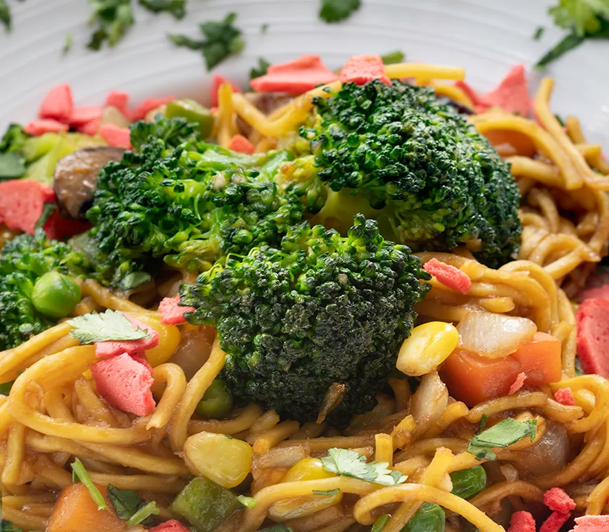 Stir fried noodles and vegetables